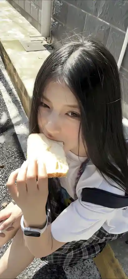 香港三日本三级少妇三级66_成年奭片免费观看自慰_正能量不良免费网站入口照片