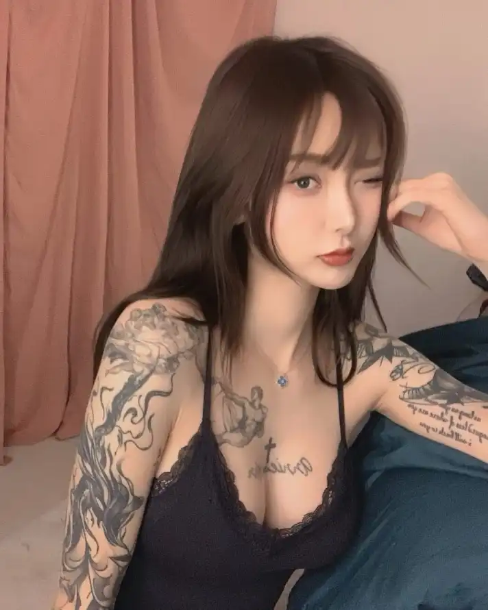 香港三日本三级少妇三级66_成年奭片免费观看自慰_正能量不良免费网站入口照片