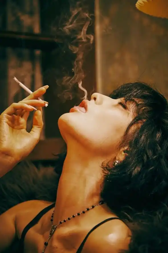 香港三日本三级少妇三级66_成年奭片免费观看自慰_正能量不良免费网站入口照片